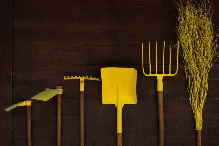outils de jardinage